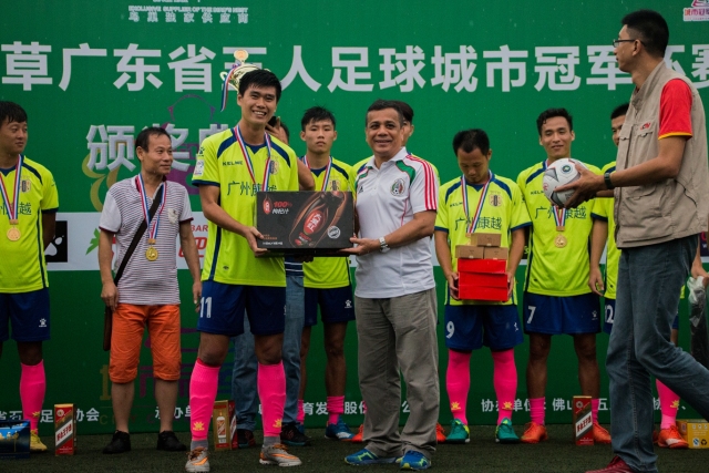 CBA常规赛：辽宁主场收官战不敌浙江